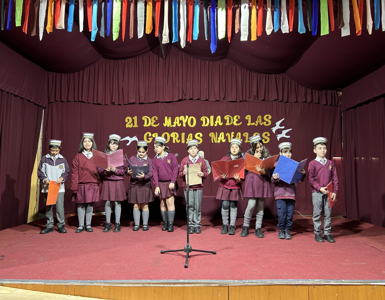 día de las glorias navales