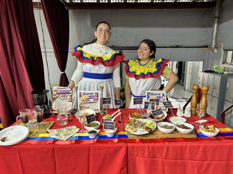 Alianza Colombia — 44° aniversario Colegio Alborada