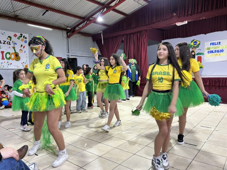 Alianza Brasil — 44° aniversario Colegio Alborada
